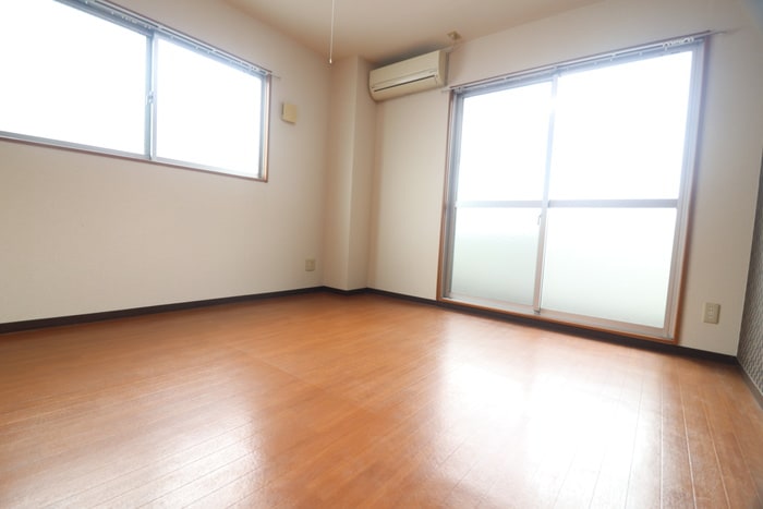 ROCKの物件内観写真