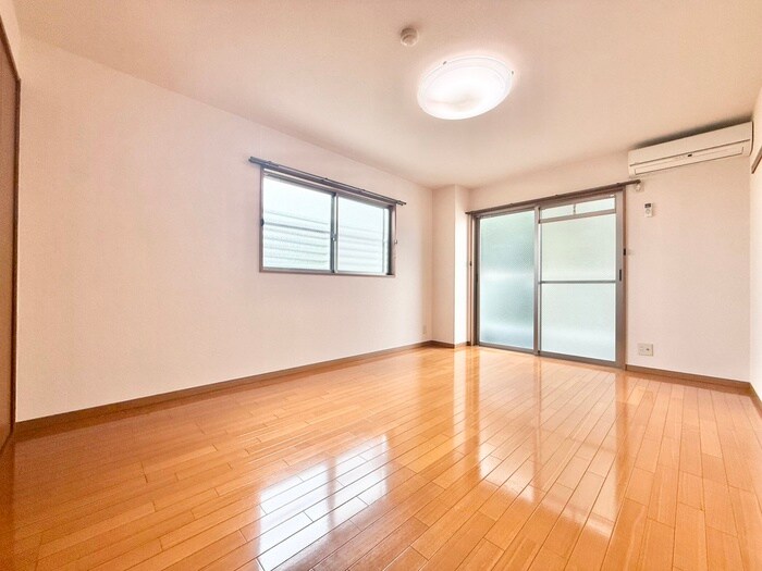 ルーミネス芦谷二番館の物件内観写真