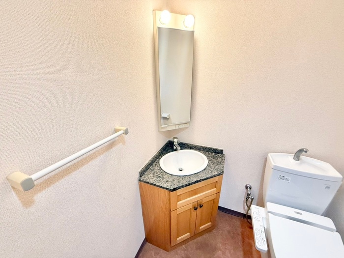 ルーミネス芦谷二番館の物件内観写真