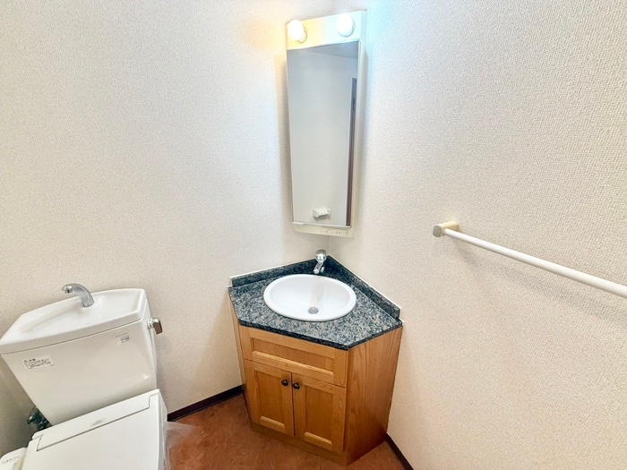 ルーミネス芦谷二番館の物件内観写真