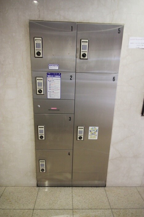 アワーズグランデ西本町の物件外観写真