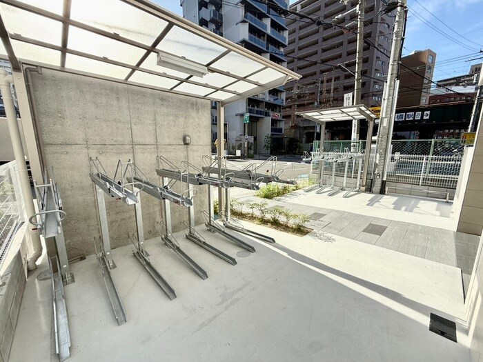 ART Tennoujiの物件外観写真