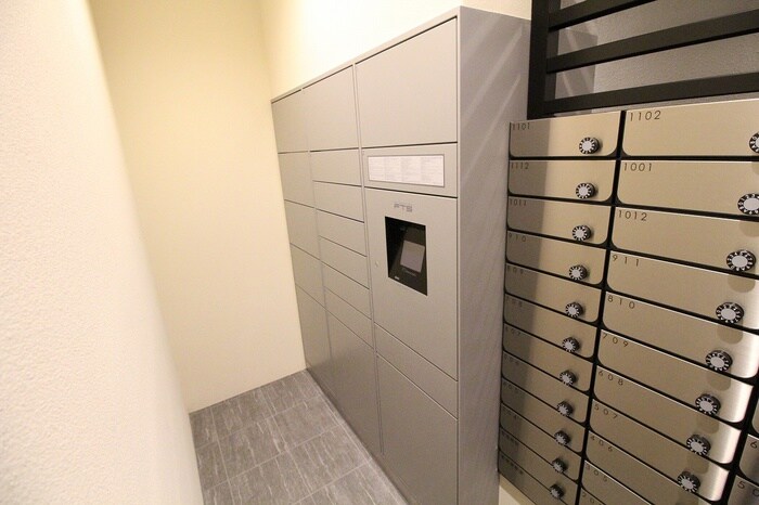 ｴｽﾘｰﾄﾞ神戸兵庫駅ﾏﾘｰﾅｽｸｴｱ(1009)の物件外観写真