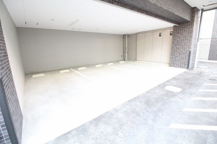 ｴｽﾘｰﾄﾞ神戸兵庫駅ﾏﾘｰﾅｽｸｴｱ(1009)の物件外観写真