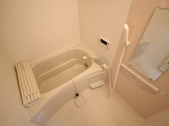 ハイデンス吹田の物件内観写真