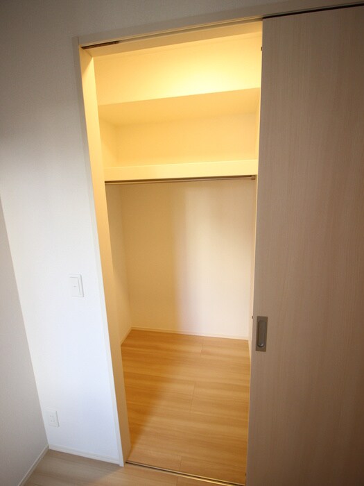 ハイデンス吹田の物件内観写真