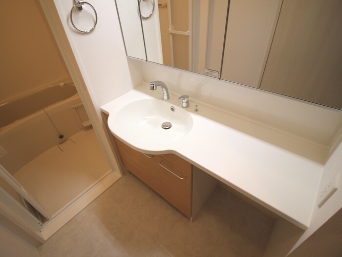 ハイデンス吹田の物件内観写真