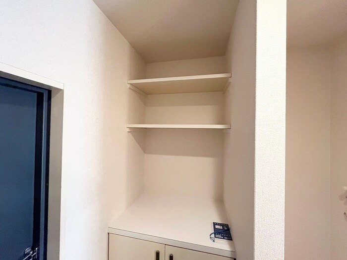 ミラクルセブン江坂の物件内観写真