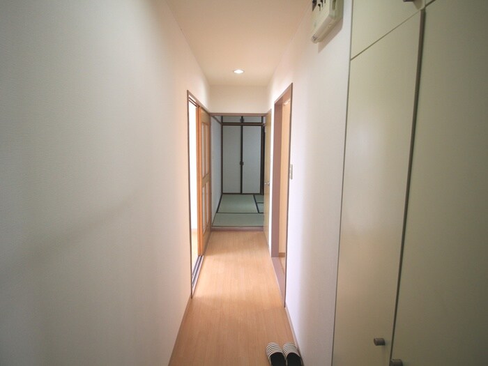 リバ－サイド鷹合の物件内観写真