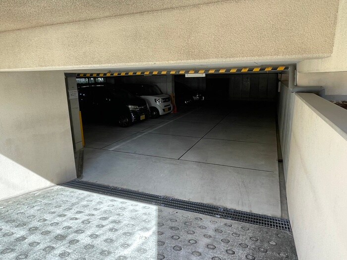 ウエストヒル ヨシカワの物件外観写真