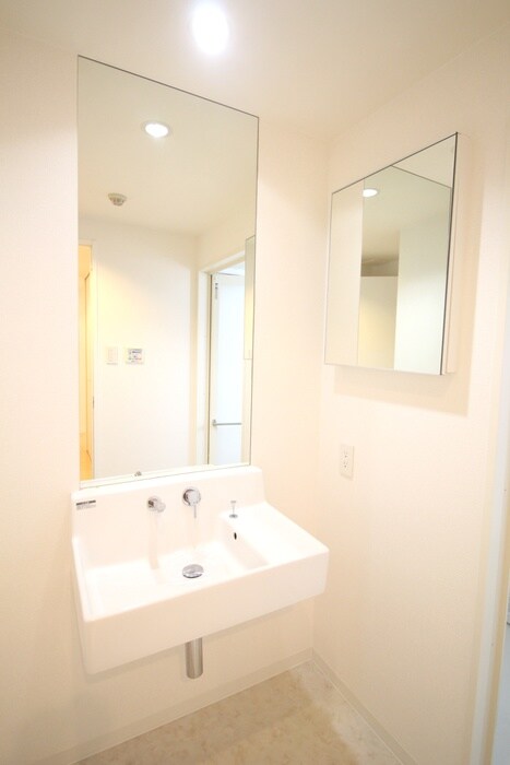 ＨＯＲＩＥＬＵＸの物件内観写真