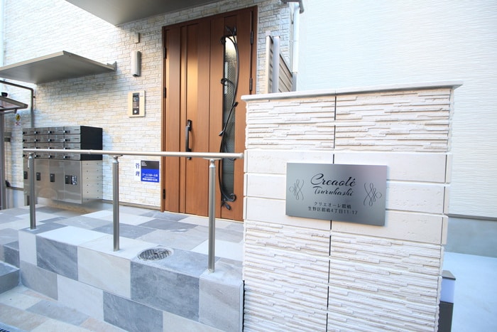 クリエオーレ鶴橋の物件外観写真