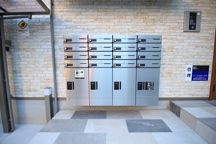 クリエオーレ鶴橋の物件外観写真