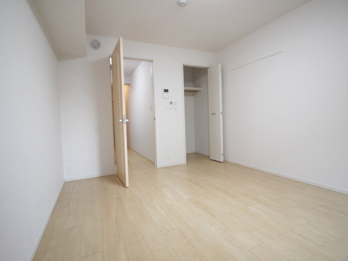 パインオーク Vの物件内観写真