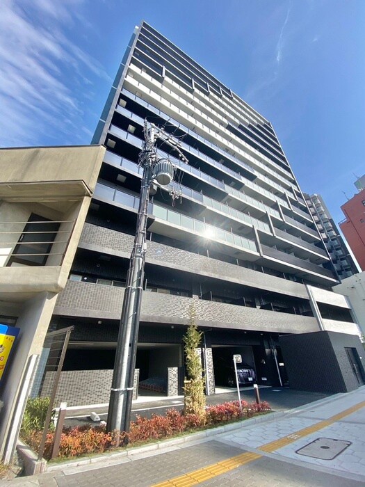 ﾌﾟﾚｻﾝｽ大国町ﾗｳﾞｪﾆｰﾙ（605）の物件外観写真