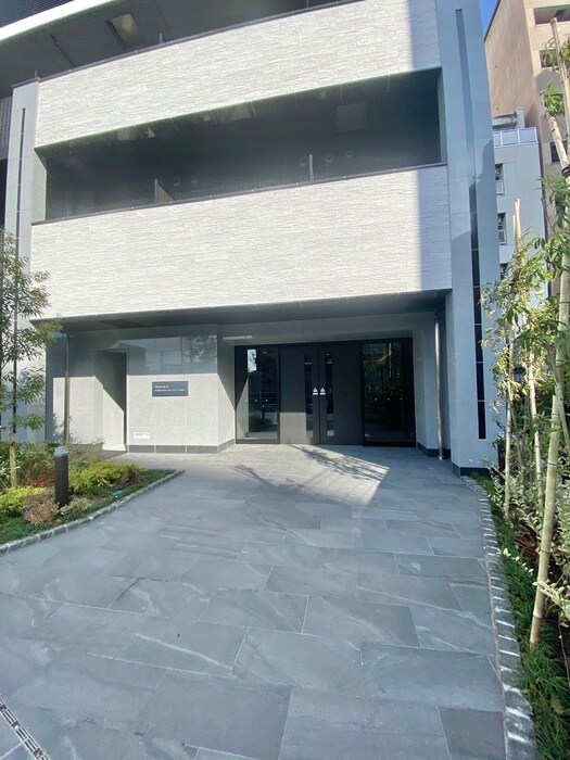 ﾌﾟﾚｻﾝｽ大国町ﾗｳﾞｪﾆｰﾙ（605）の物件外観写真