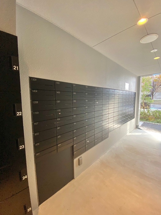 ﾌﾟﾚｻﾝｽ大国町ﾗｳﾞｪﾆｰﾙ（605）の物件外観写真