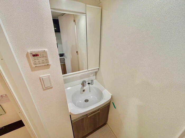 ﾌﾟﾚｻﾝｽ大国町ﾗｳﾞｪﾆｰﾙ（605）の物件内観写真