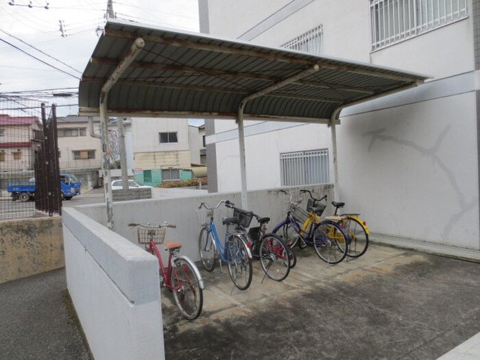 ＹＫハイツ大久保の物件外観写真