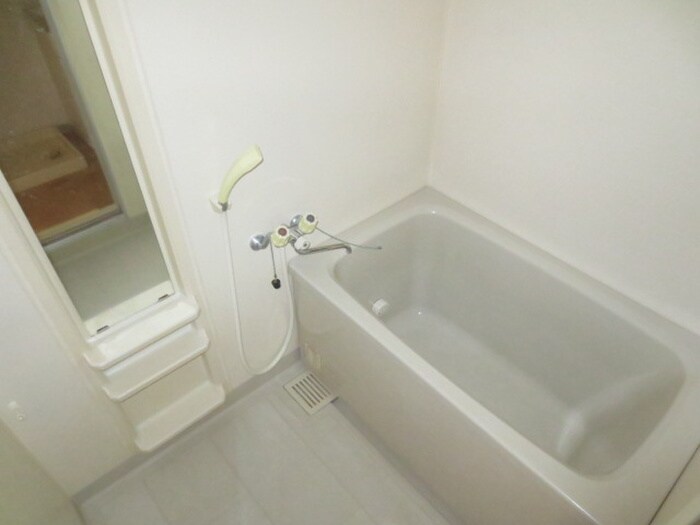 ＹＫハイツ大久保の物件内観写真