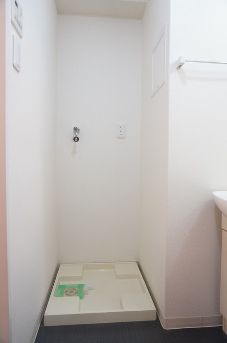 ｱｽｳﾞｪﾙ京都三条通（601）の物件内観写真