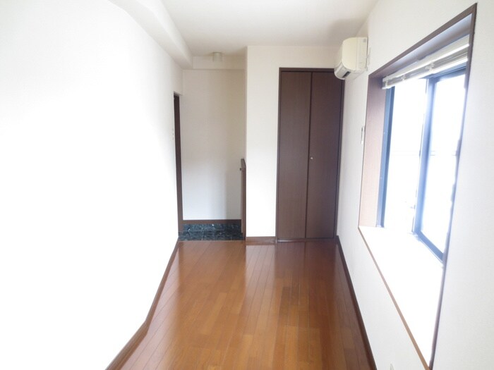 カ－ムヒル箕面の物件内観写真