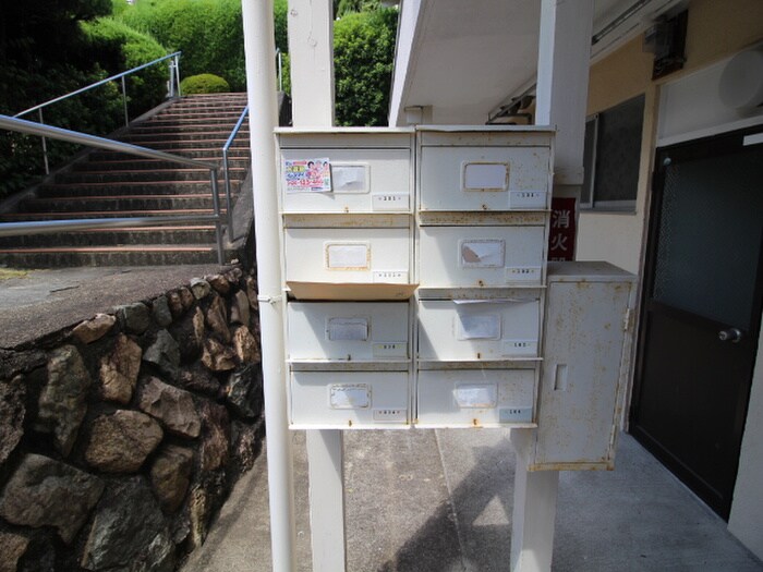 ラカ－サの物件外観写真