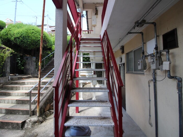 ラカ－サの物件外観写真