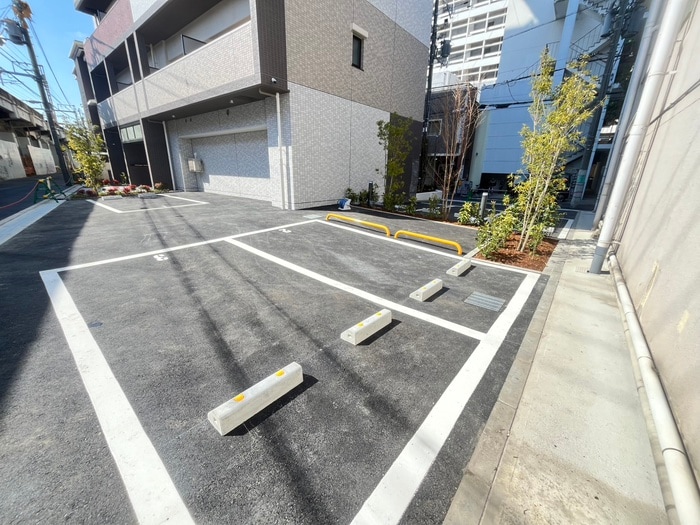 シャテーニュ上本町の物件外観写真