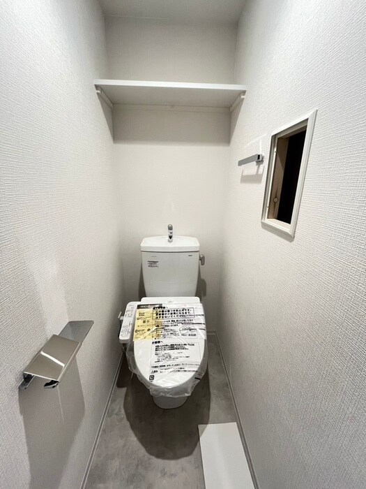 シャテーニュ上本町の物件内観写真