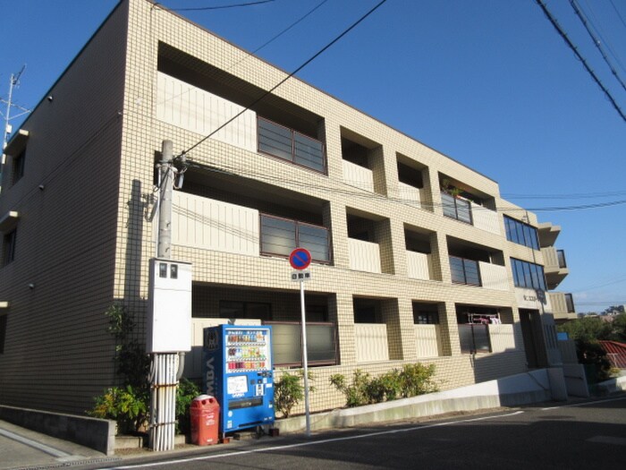 第２エステート松尾の物件外観写真