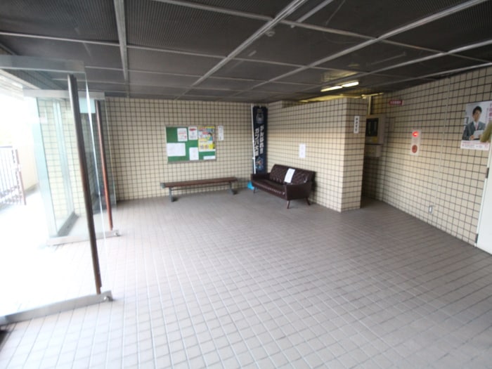 第２エステート松尾の物件外観写真