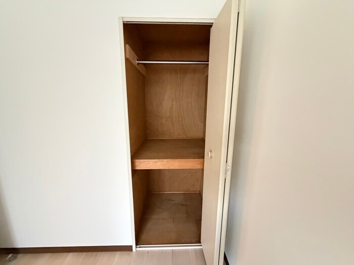 リヴェ－ル緑地の物件内観写真