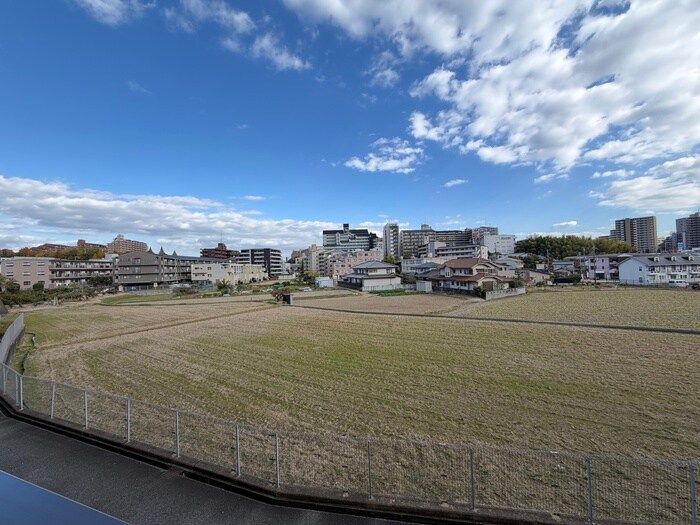 リヴェ－ル緑地の物件内観写真