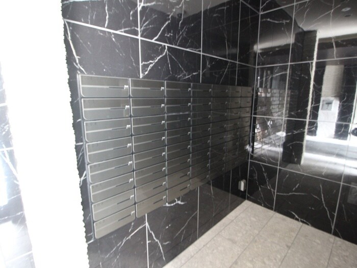 ララプレイス玉造パルク(702)の物件外観写真