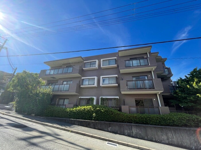 クレイドル宝松苑の物件外観写真