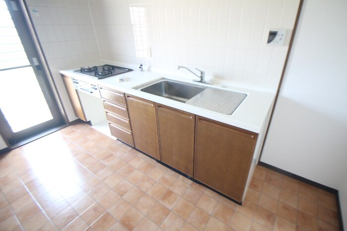 クレイドル宝松苑の物件内観写真