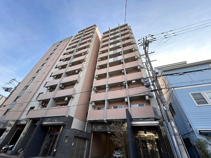 フロンティアタワー九条Ⅰの物件外観写真