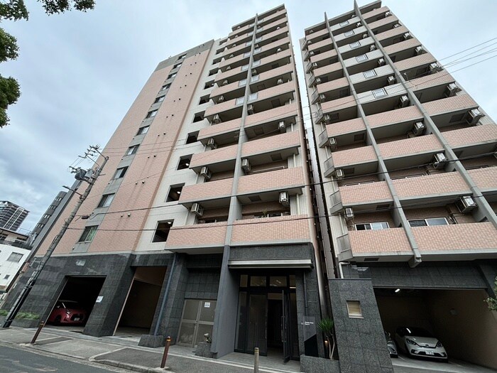 フロンティアタワー九条Ⅱの物件外観写真