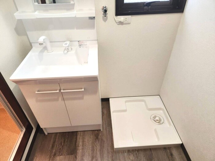 ﾌｨｰﾙﾄﾞｽﾙｰ司ﾏﾝｼｮﾝの物件内観写真