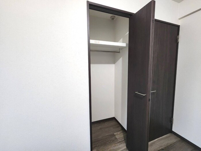 ﾌｨｰﾙﾄﾞｽﾙｰ司ﾏﾝｼｮﾝの物件内観写真