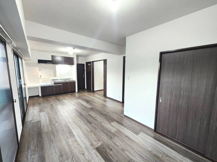 ﾌｨｰﾙﾄﾞｽﾙｰ司ﾏﾝｼｮﾝの物件内観写真