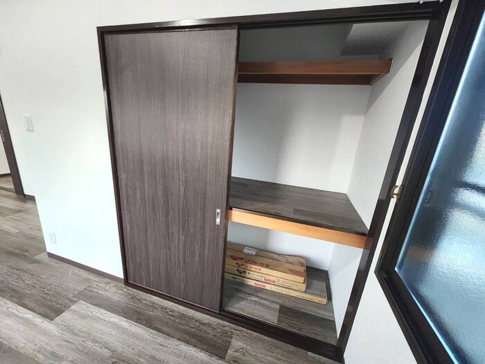 ﾌｨｰﾙﾄﾞｽﾙｰ司ﾏﾝｼｮﾝの物件内観写真