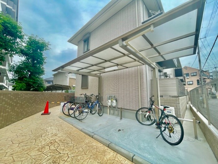 Leist　Ⅲの物件外観写真