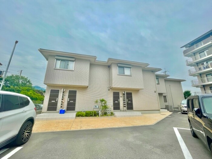 Leist　Ⅲの物件外観写真