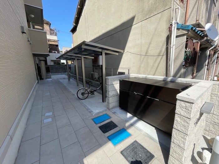 アドヴァンスライフ平野の物件外観写真