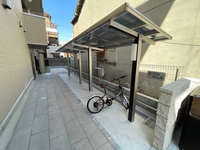 アドヴァンスライフ平野の物件外観写真