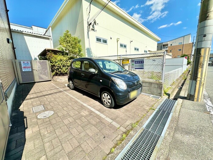 ハ－ヴェストの物件外観写真