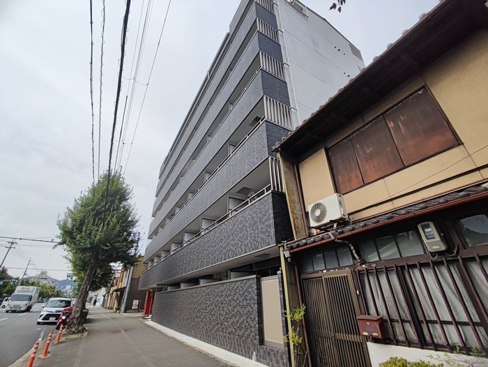 フラッティ円町北の物件外観写真