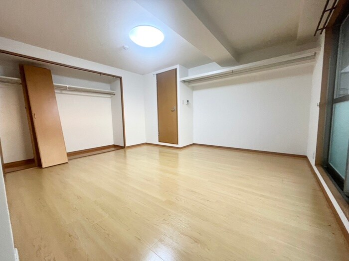 フラッティ円町北の物件内観写真